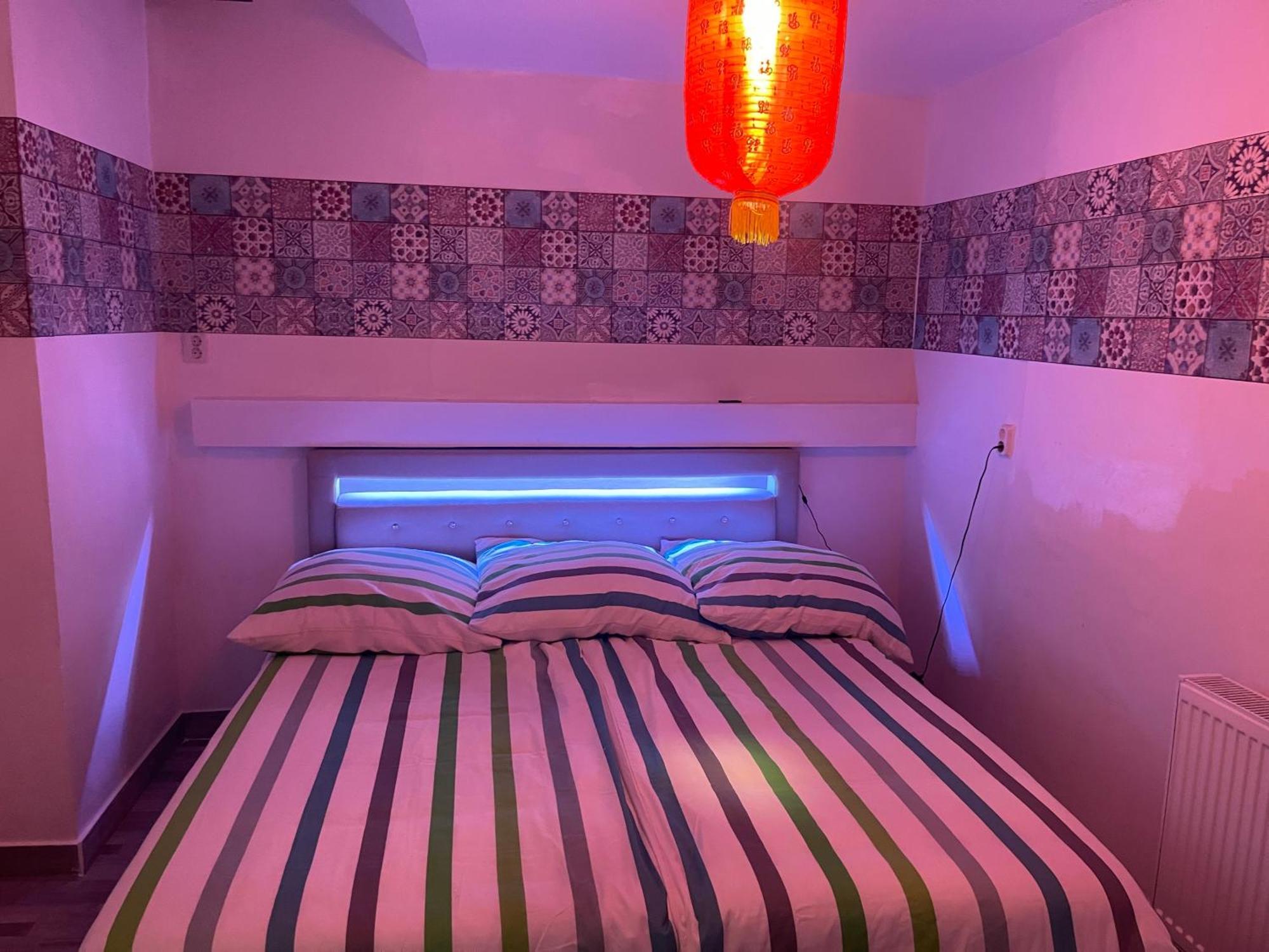 Y Hoa-Ferienwohnung Artern Экстерьер фото