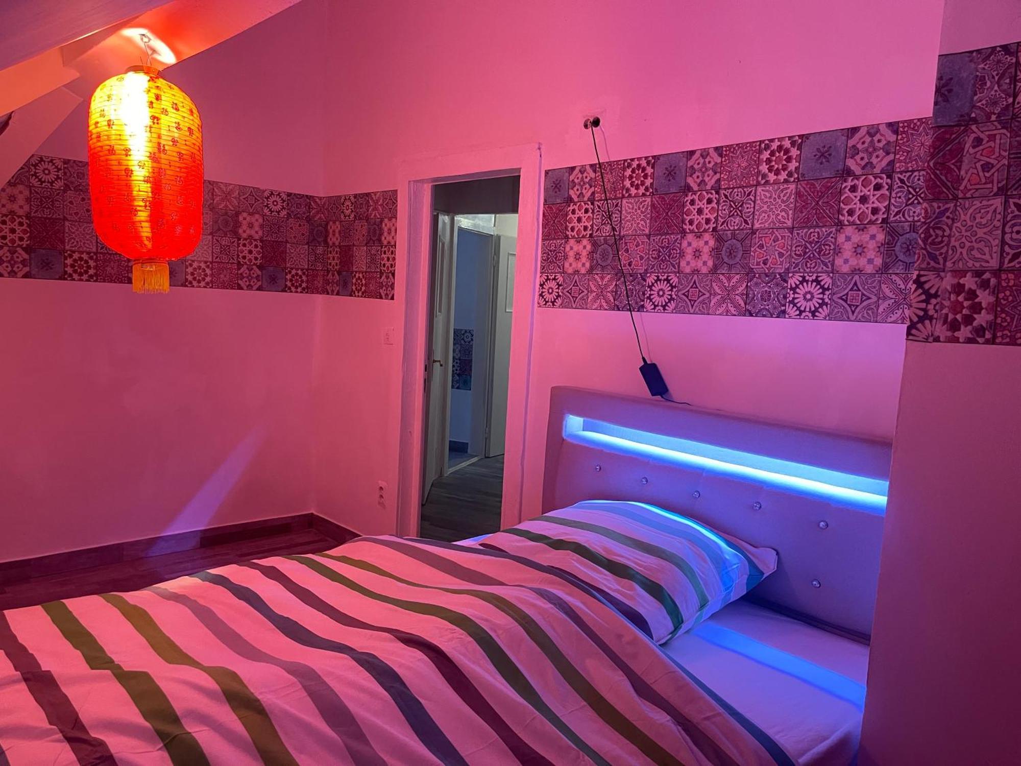 Y Hoa-Ferienwohnung Artern Экстерьер фото